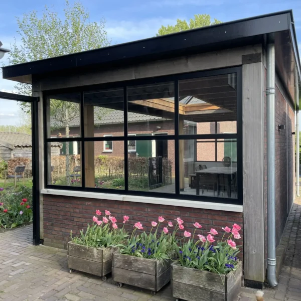 Wijbosch buitenhaard stalenkozijn stalendeur buiten stalen lichtstraat lichtkoepel skylight pizzaoven1