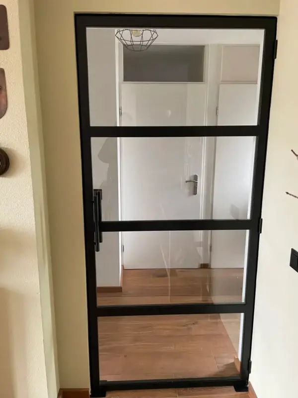 denbosch stalen deur melkglas badkamer loftdeur schuifdeur1 (1)